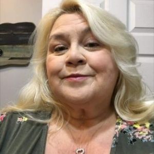 Meet your Posher, Reba